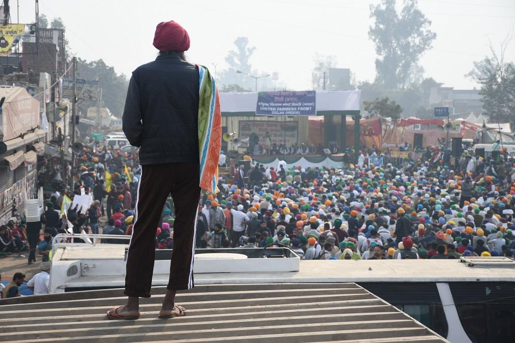 पड़ताल: क्यों सरकार के दामन से जुड़ा रहना चाहता है किसान