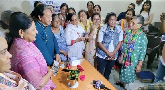 विकास के नाम पर पहाड़ी राज्यों के साथ ठगी : सोनम वांगचुक