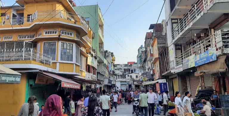 यादों का झरोखा कमल जोशी की खिड़की