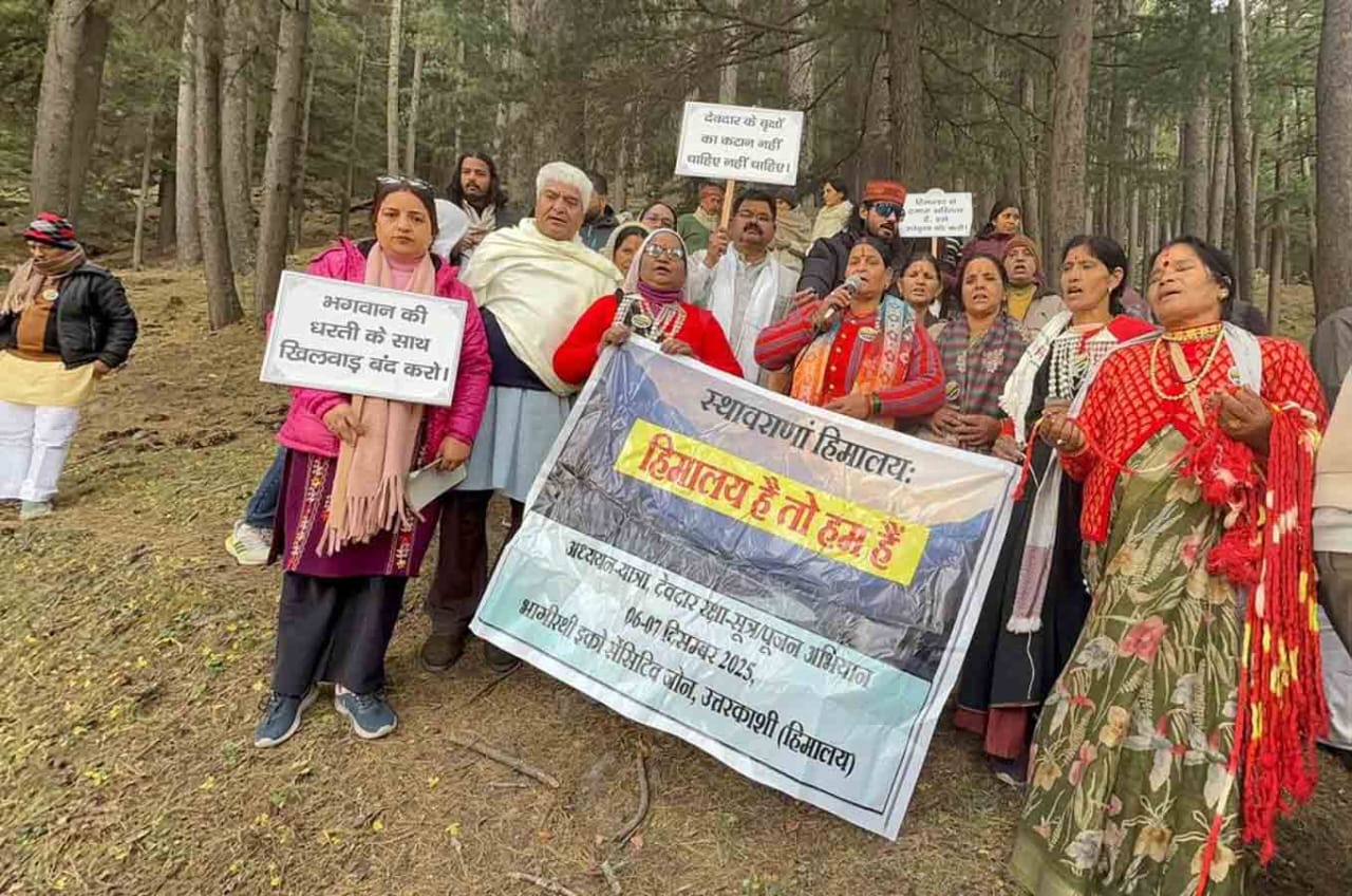 भैरों घाटी (गंगोत्तरी) में देवदार के 6,000 पेड़ काटे जायेंगे
