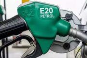 E20 पेट्रोल : ऊर्जा आत्मनिर्भरता की राह या उपभोक्ताओं पर नया प्रयोग?